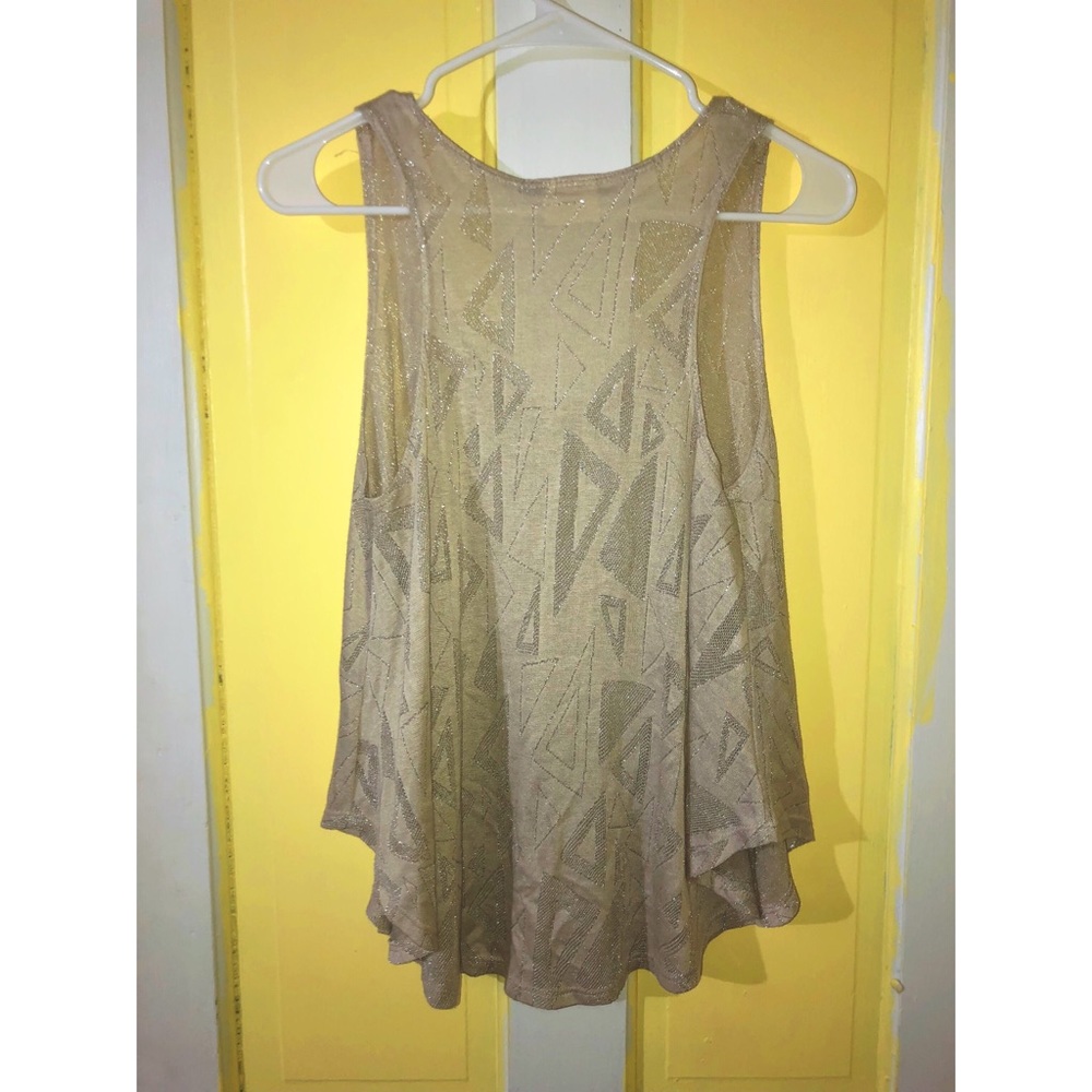 Geometric Sheer Razorback Tank Top - Picture 2 of 3